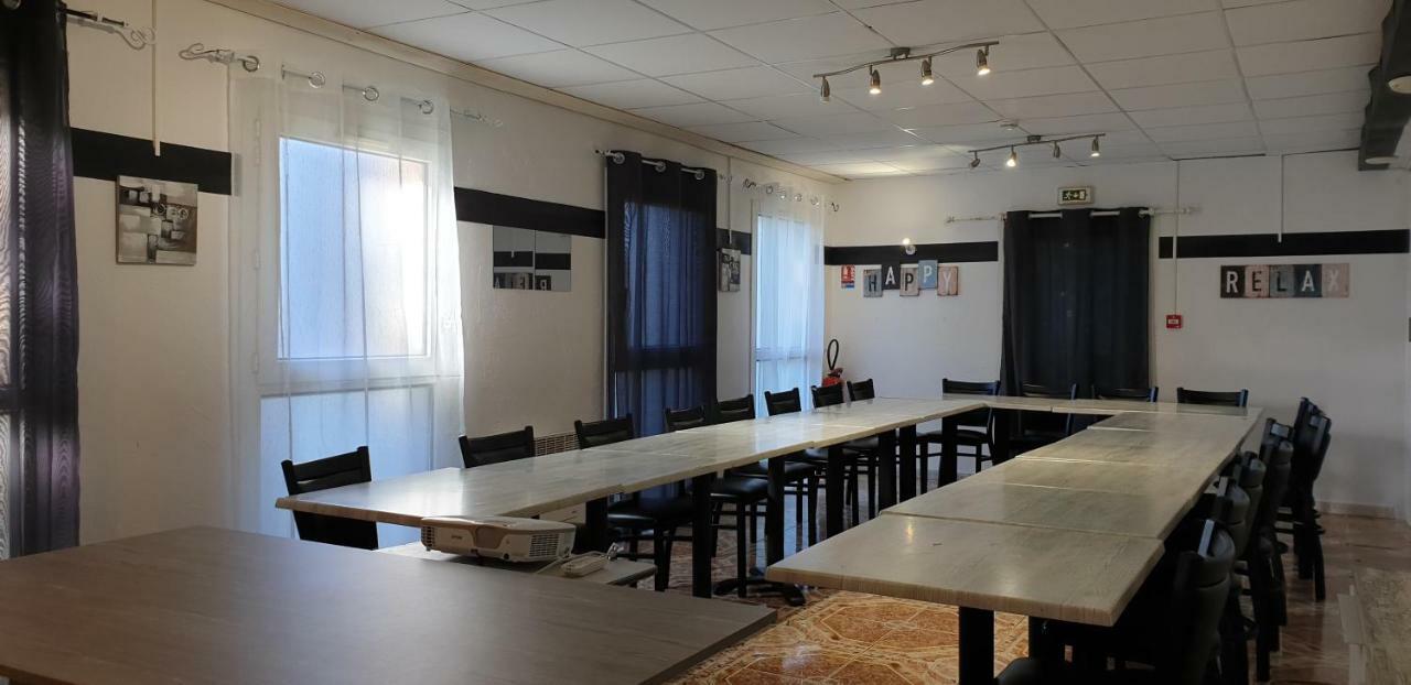 Hotel Althea - Piscine Et Sauna Béziers Buitenkant foto